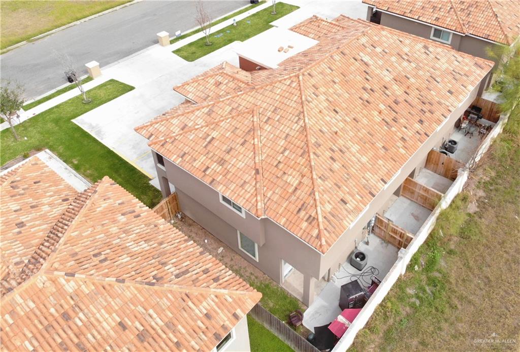 Photo 4 of 1204 Pineridge Avenue #4