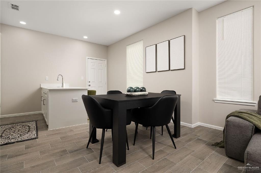 Photo 9 of 2809 Harrison Avenue #1