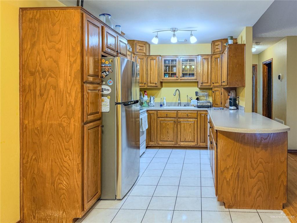 Photo 12 of 1705 Wendy Drive