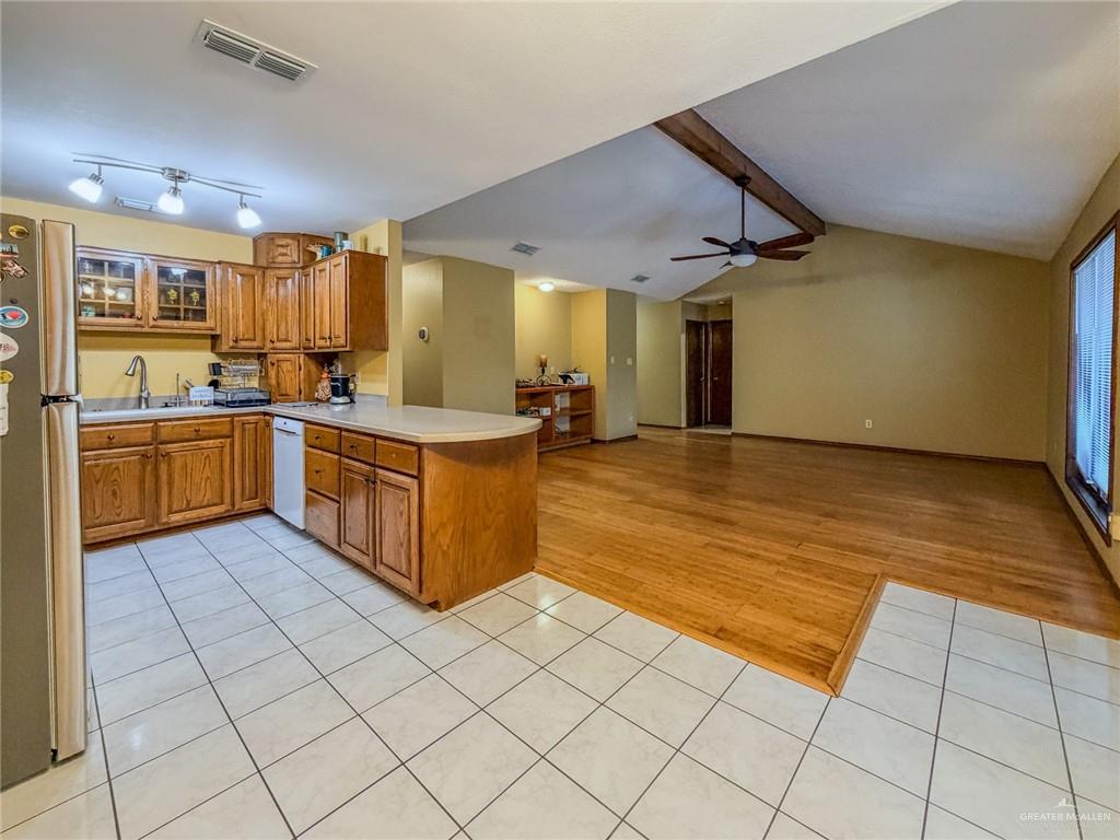 Photo 13 of 1705 Wendy Drive