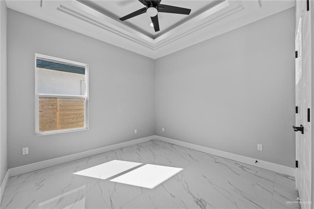 Photo 9 of 2613 Conroe Road