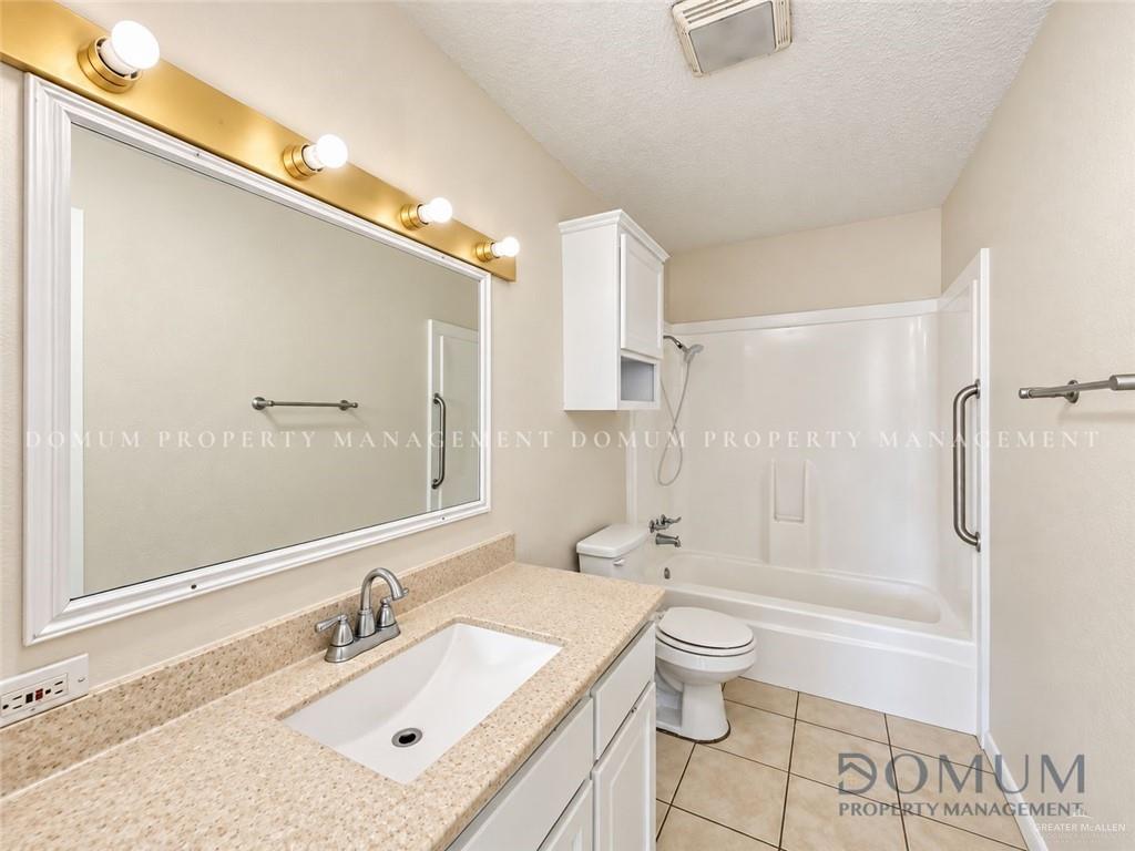 Photo 7 of 1811 Perkins Avenue #9