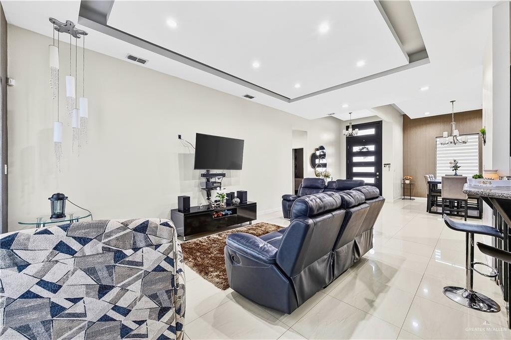 Photo 9 of 1700 Ventura Drive