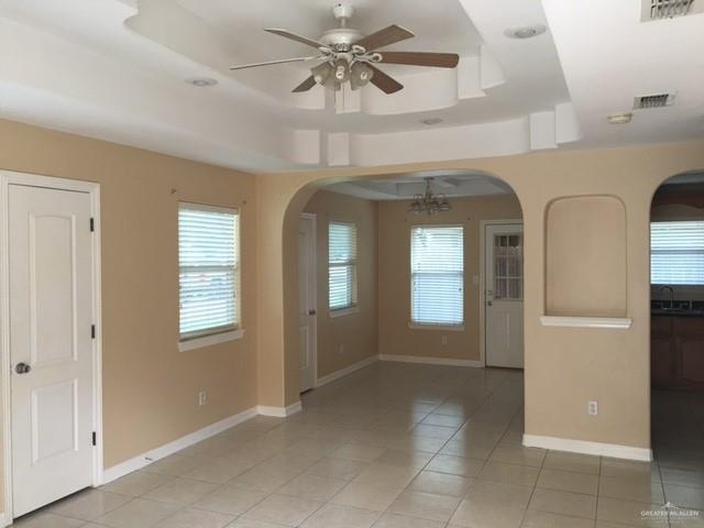 Photo 8 of 4006 Park Place Avenue