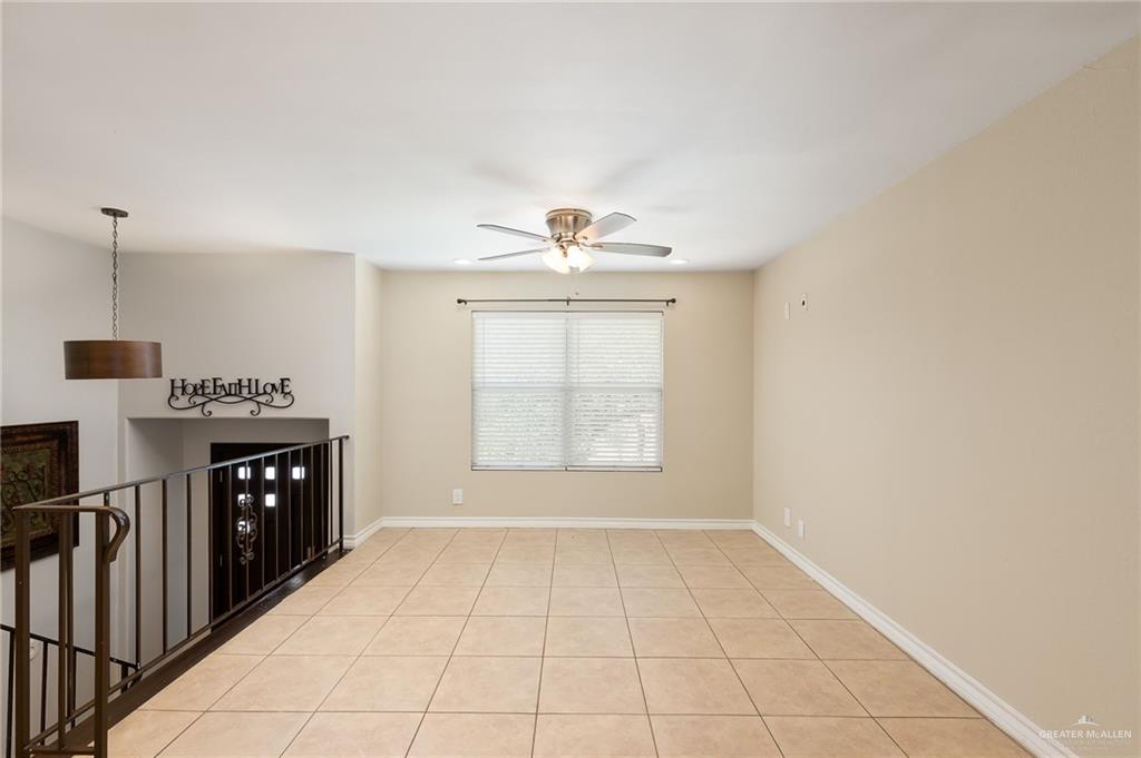 Photo 2 of 2716 27th Lane