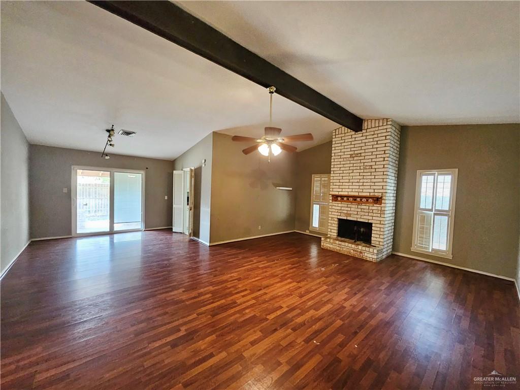 Photo 2 of 2821 28 1/2 Street