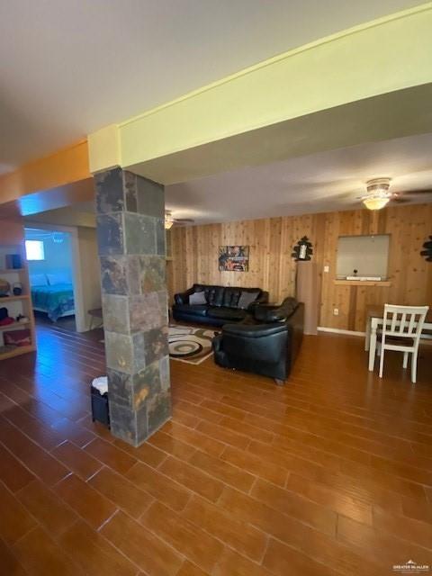 Photo 4 of 129 Esperanza Street