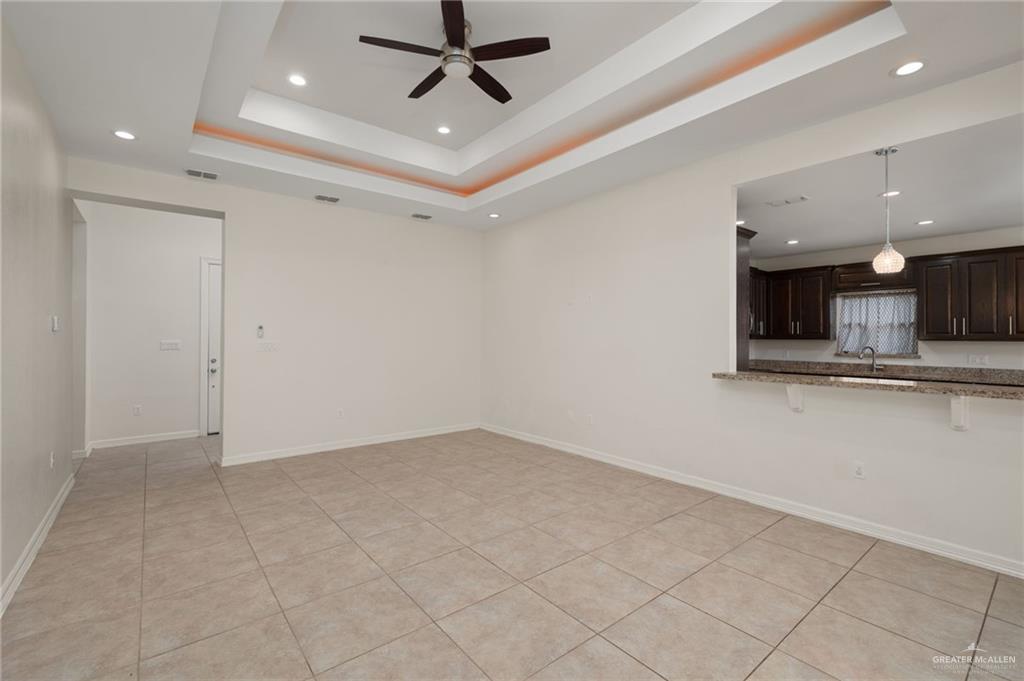 Photo 3 of 8620 Blue Sage Lane