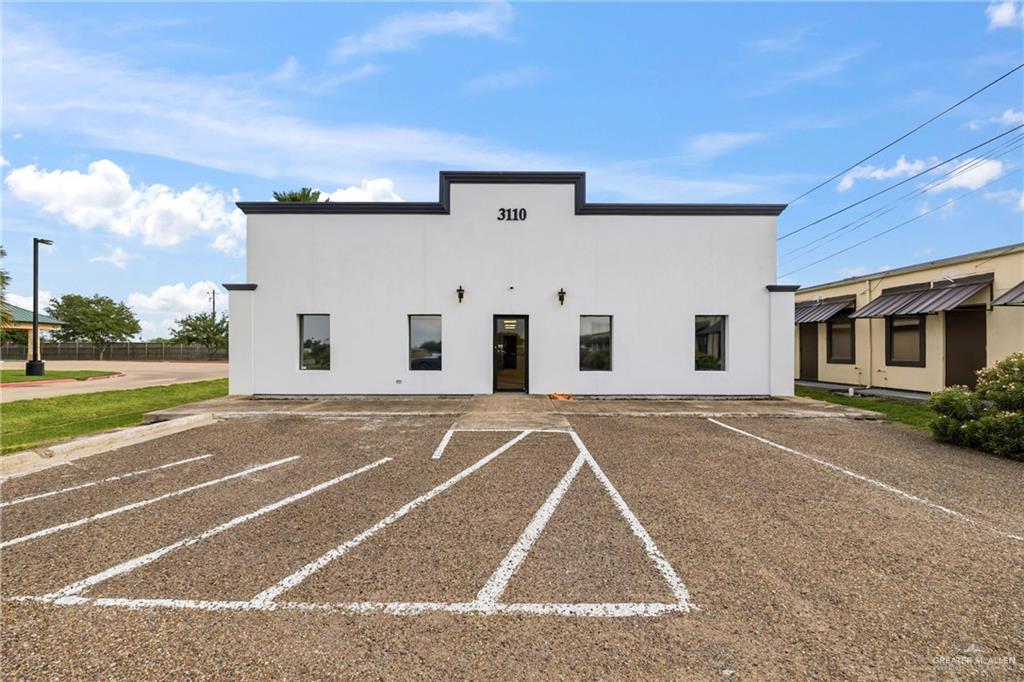 Photo 1 of 3110 Business 83, Weslaco