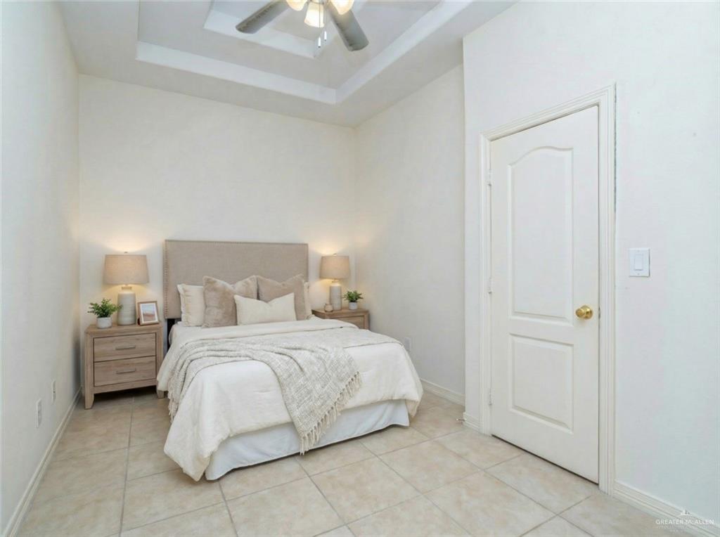 Photo 4 of 4706 Trosper Road