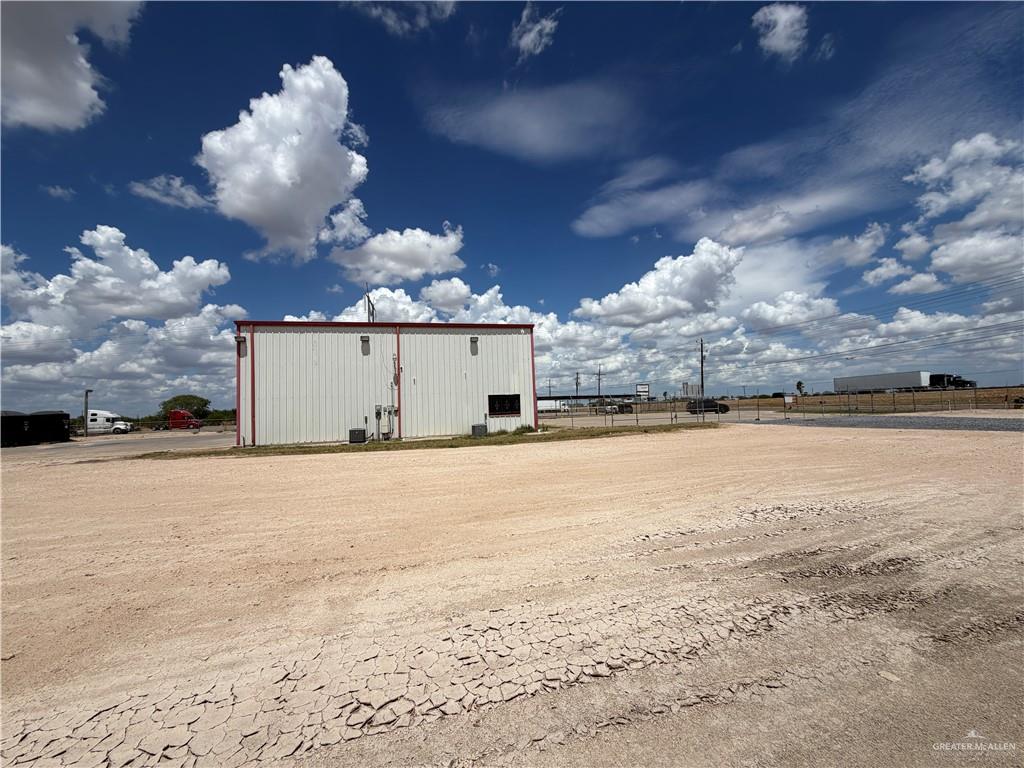 Photo 3 of 4501 US Highway 281