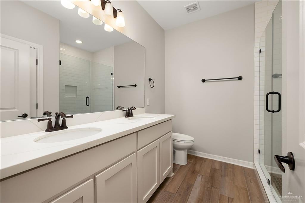 Photo 19 of 1403 Sonador Drive