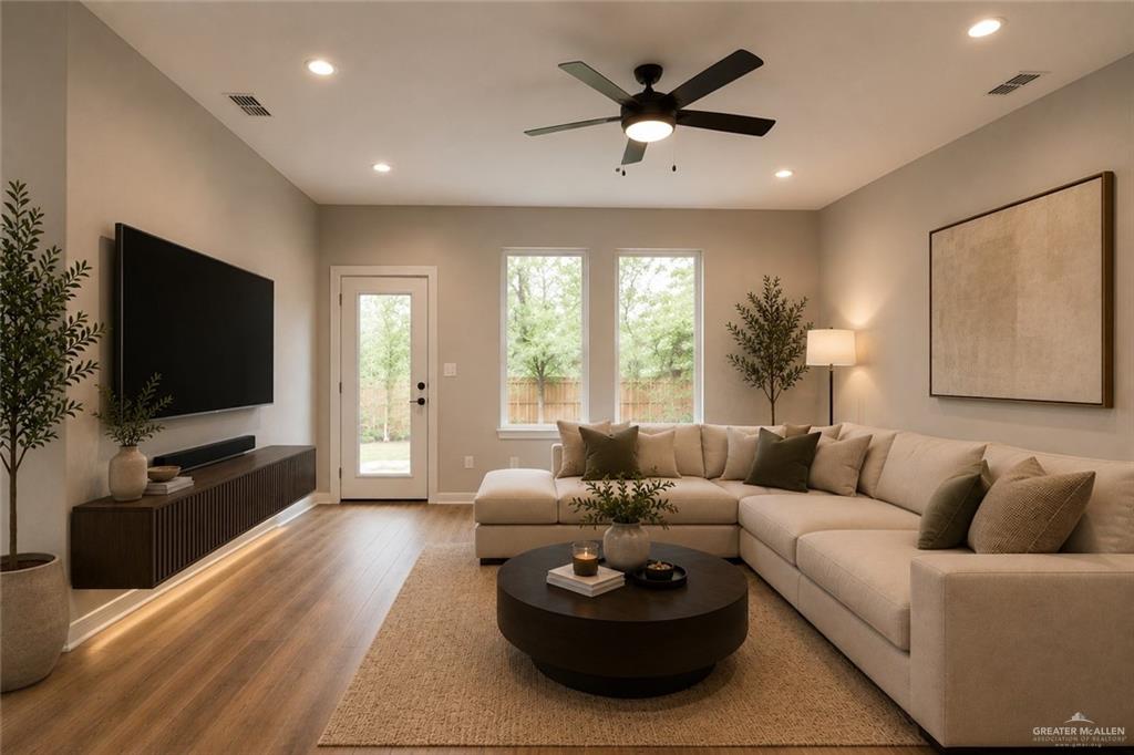 Photo 3 of 1403 Sonador Drive