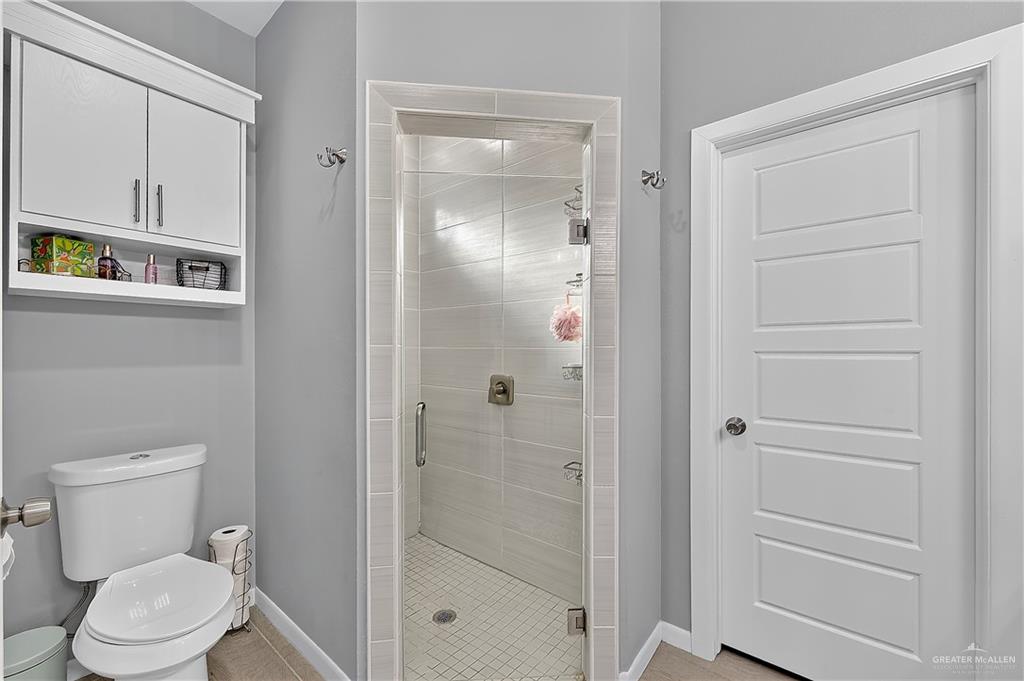 Photo 15 of 3120 Zinnia Avenue