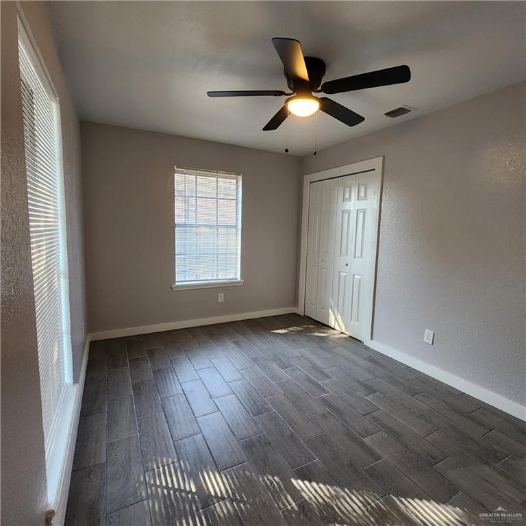 Photo 21 of 421 Casiano Street