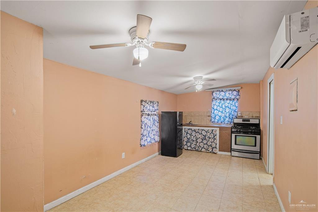 Photo 15 of 3300 Pradera Street