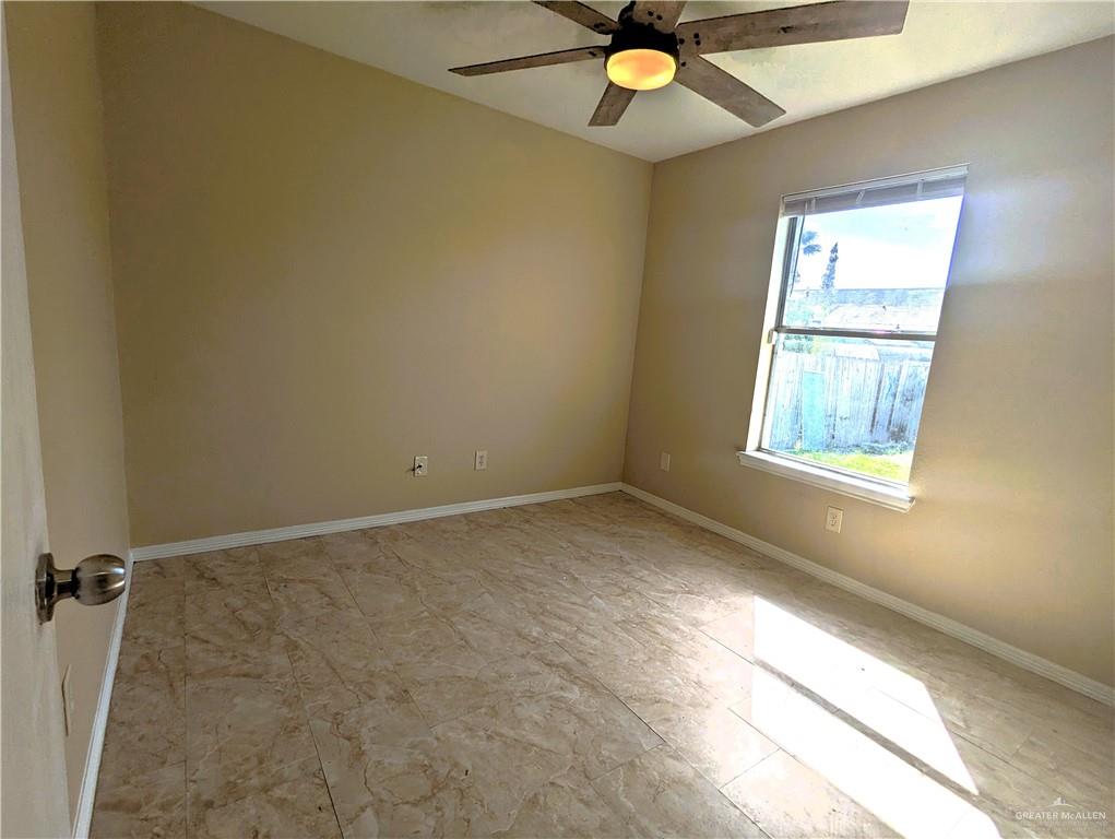 Photo 8 of 1002 Stonegate Drive