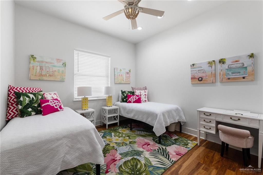 Photo 14 of 6410 Padre Boulevard #304