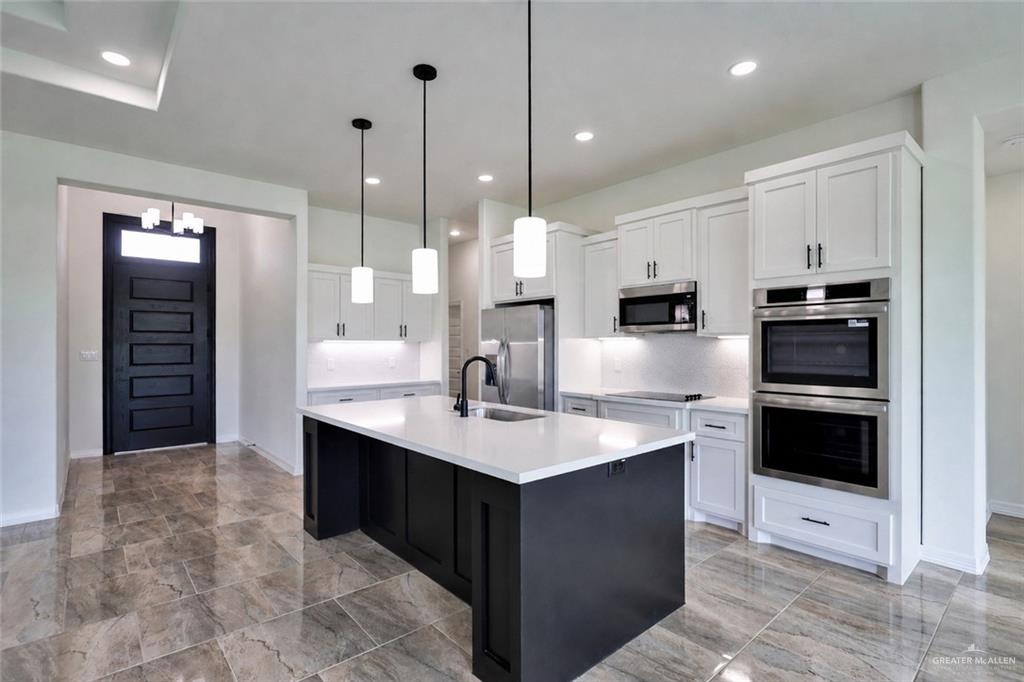 Photo 6 of 6213 Willow Wood Lane
