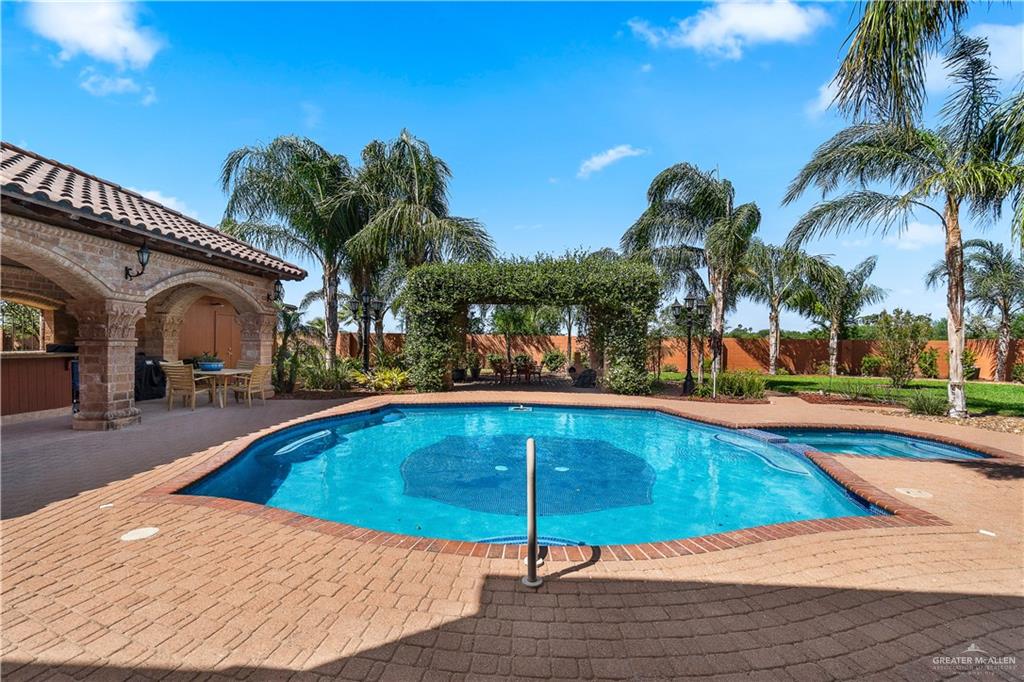 Photo 13 of 16095 Weston Way Drive