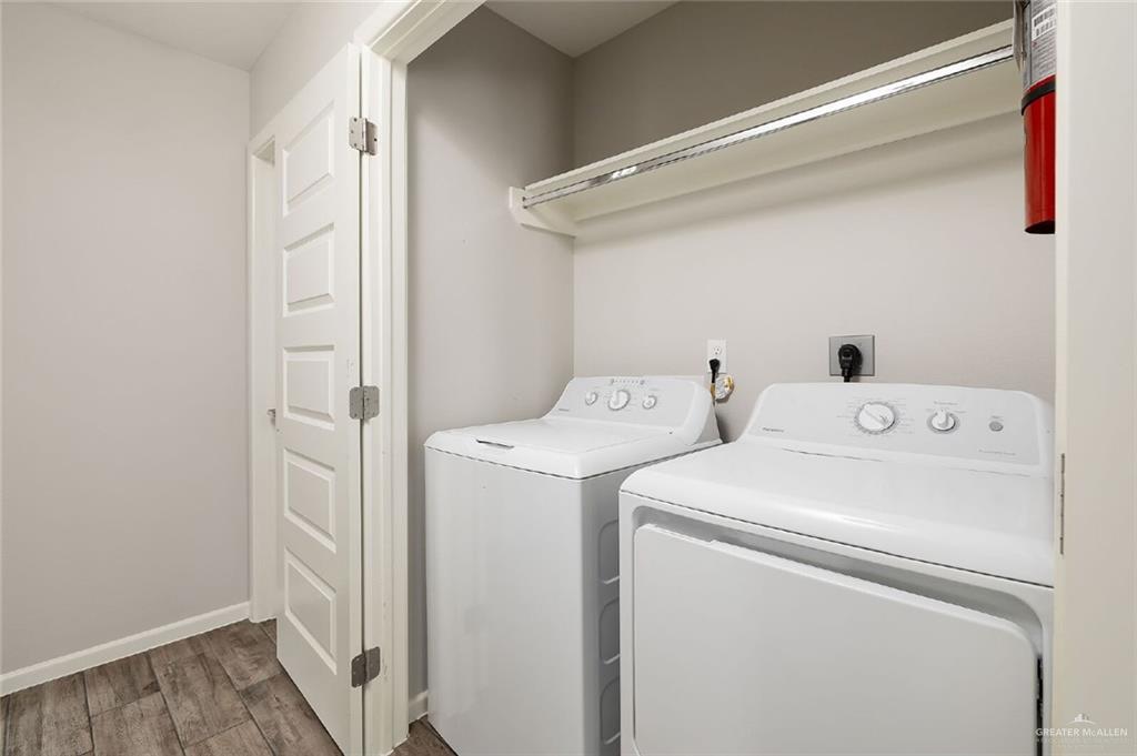 Photo 9 of 1416 Alta Vista Avenue #3
