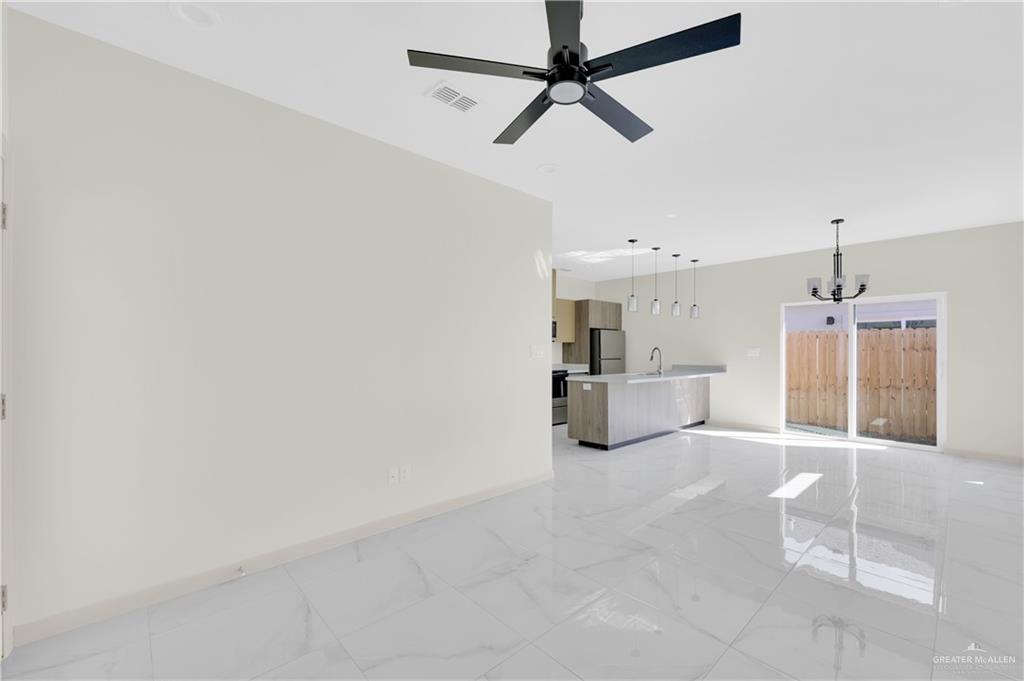 Photo 4 of 1901 Violet Drive #3