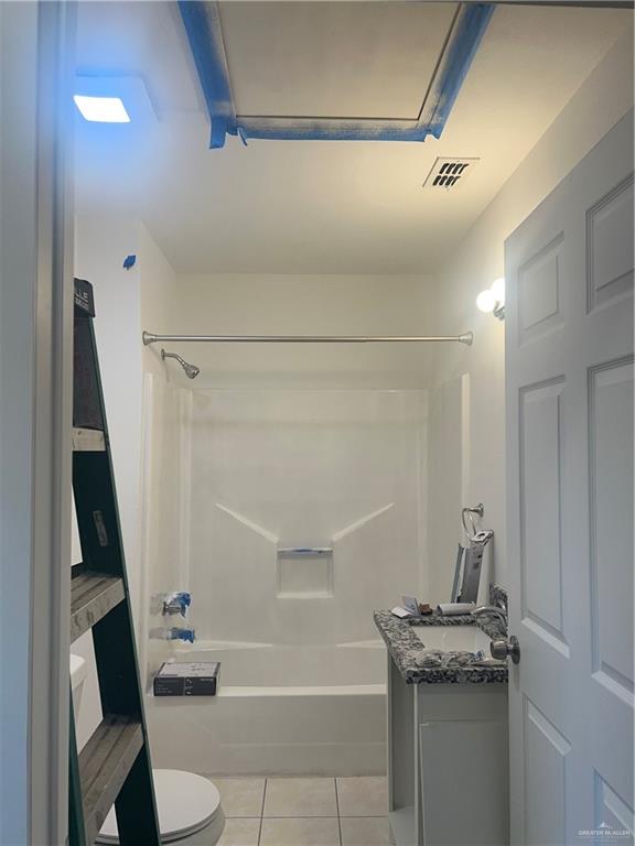Photo 5 of 1010 Saint Marie Street