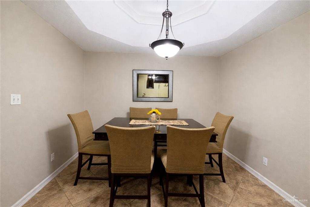 Photo 5 of 1306 Dove Lane