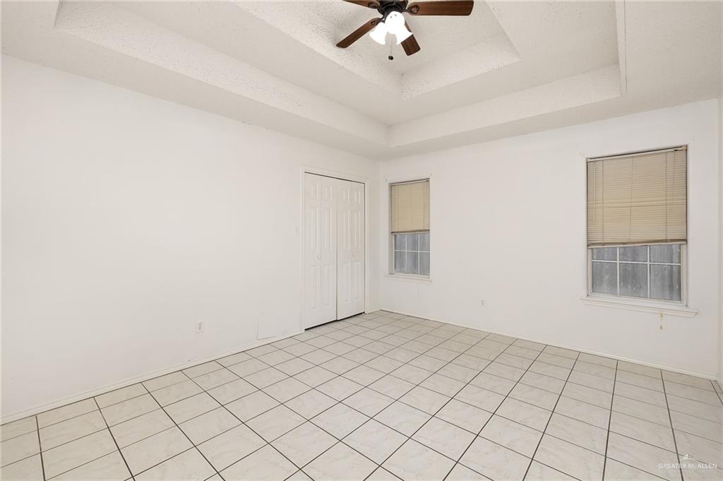 Photo 13 of 3405 Walnut Avenue