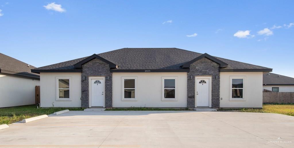 Photo 1 of 2425 Valley Circle, La Feria