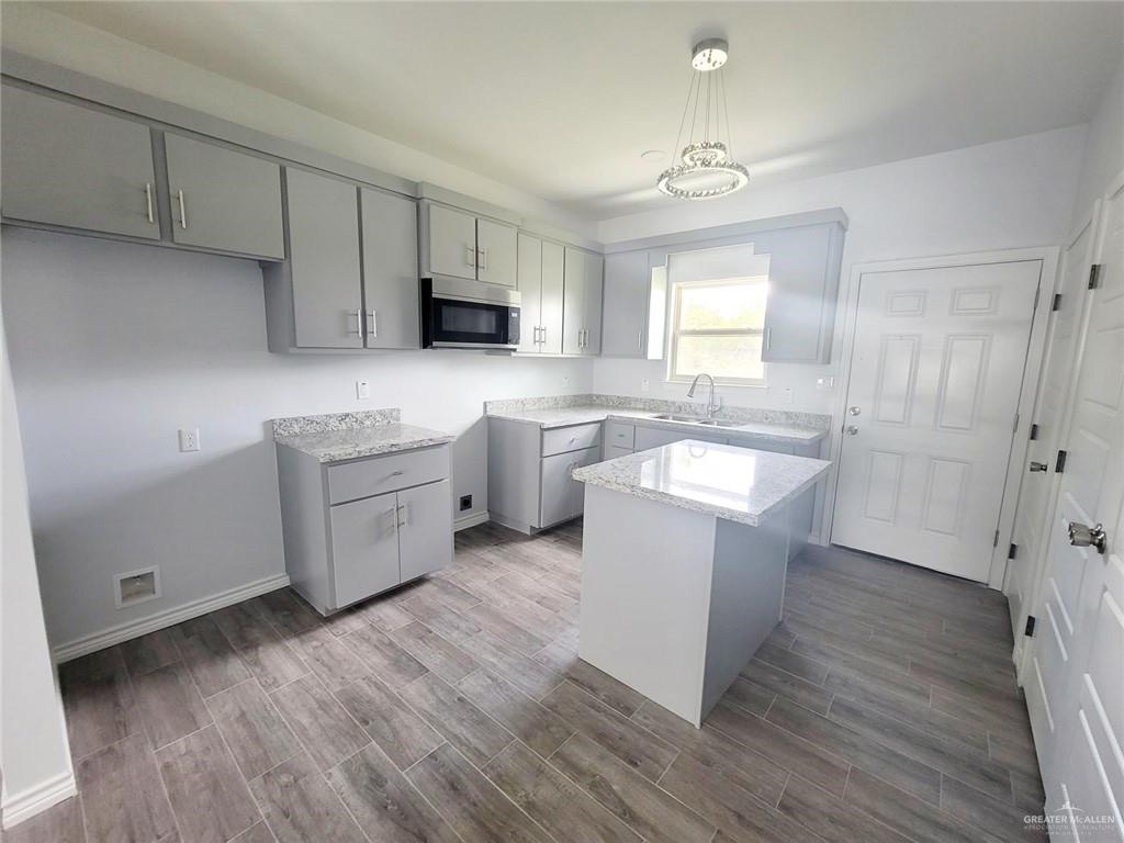 Photo 4 of 2808 Rosemary Drive #3