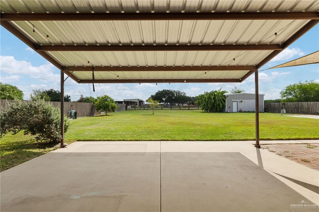 Photo 19 of 804 Splendor Boulevard