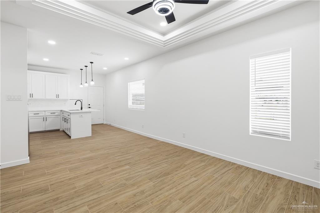 Photo 3 of 1209 Waterfall Avenue