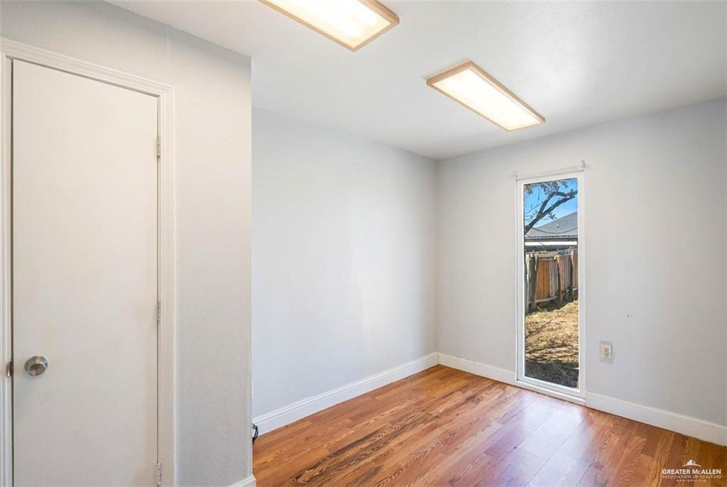 Photo 7 of 417 Cooper Street