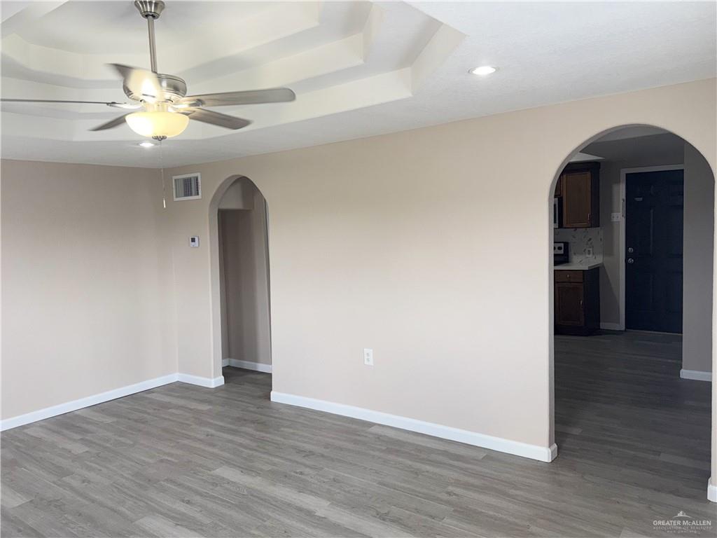 Photo 4 of 33919 Resaca Drive