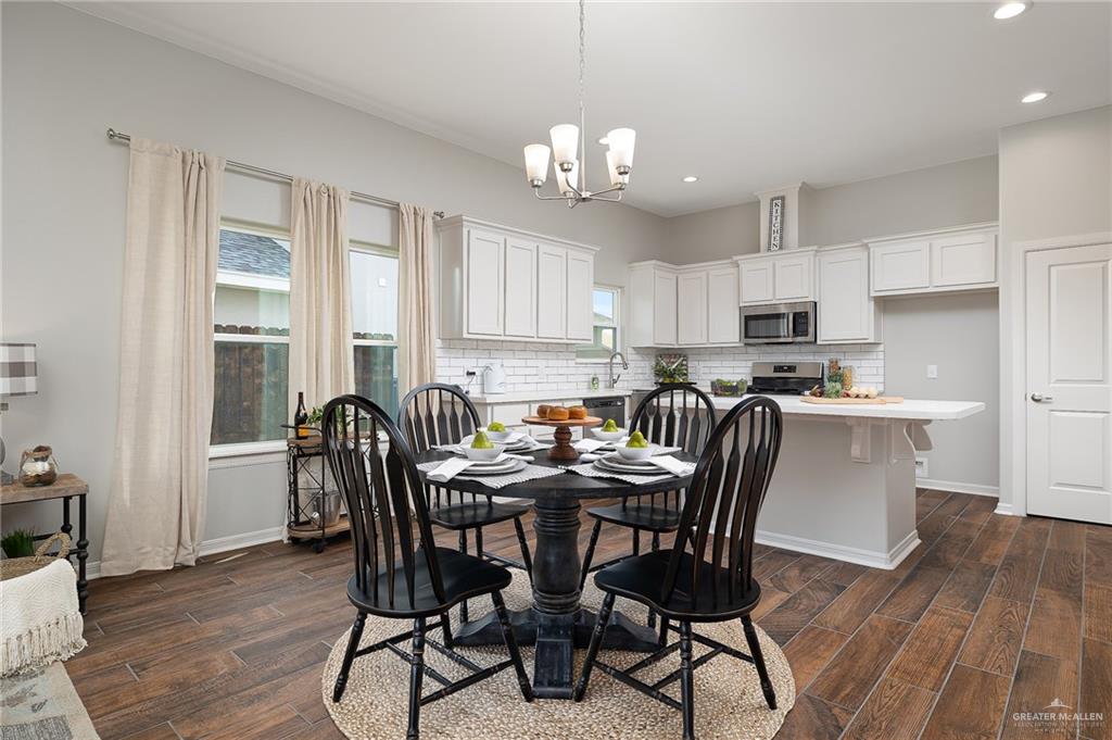 Photo 5 of 2110 Sonador Drive