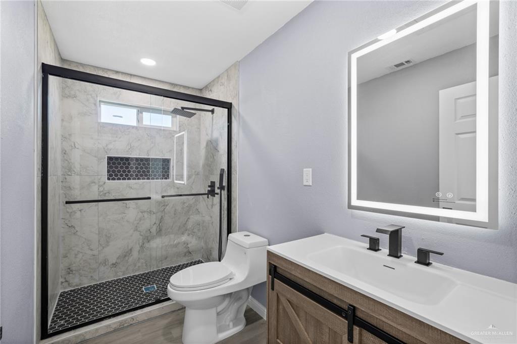 Photo 10 of 5603 Ruth Street
