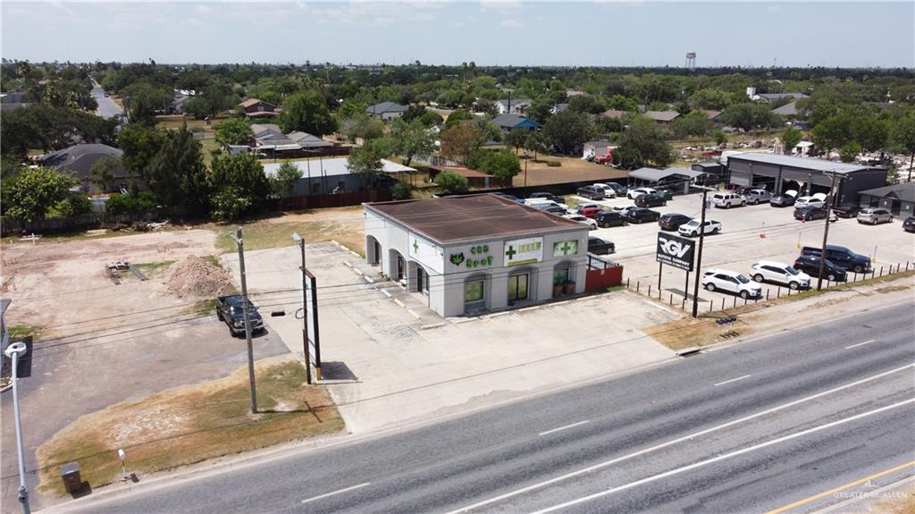 Photo 2 of 1205 Expressway 83 #B