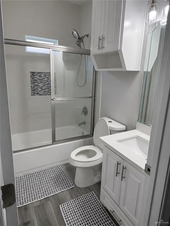 Photo 7 of 1820 Largo Street