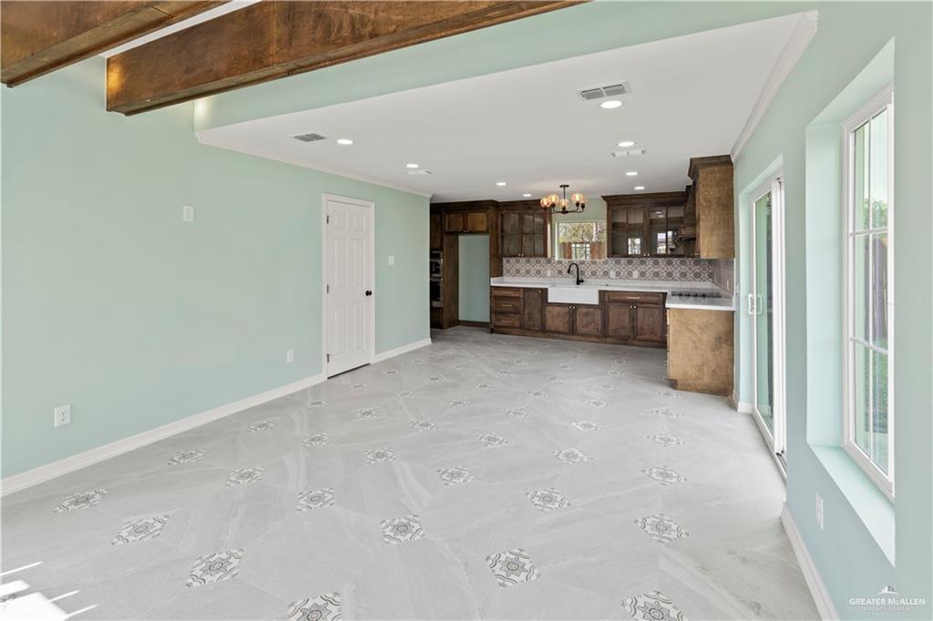 Photo 2 of 1401 Karen Drive #B