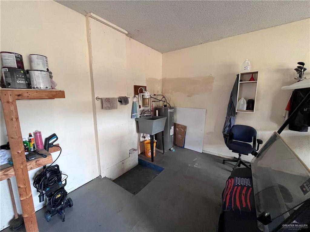 Photo 15 of 840 Santa Anna Drive