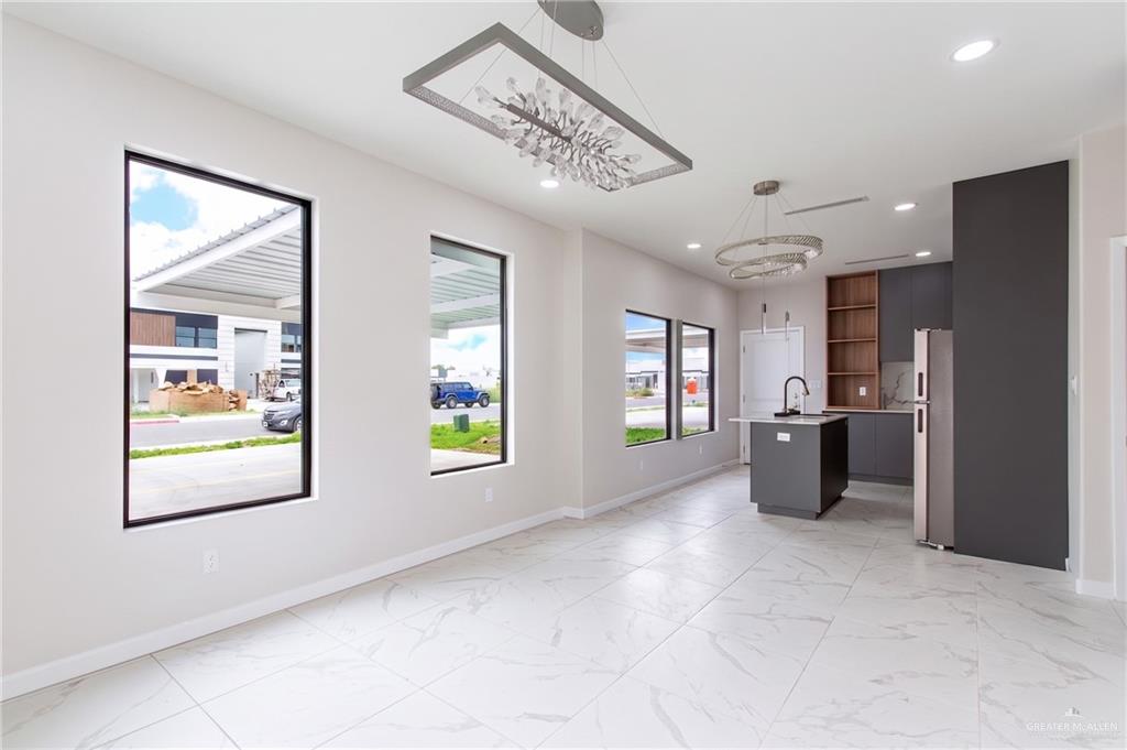 Photo 2 of 4208 Hummingbird Avenue #66