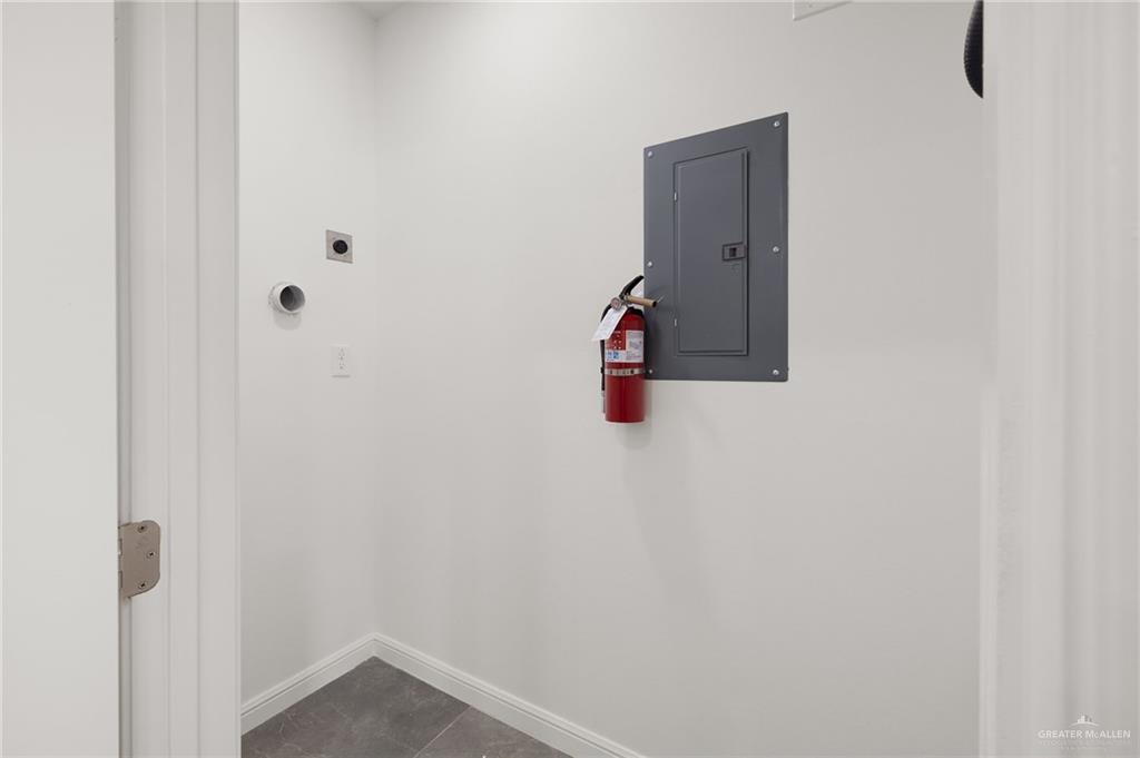Photo 14 of 901 Yuma Avenue #1003