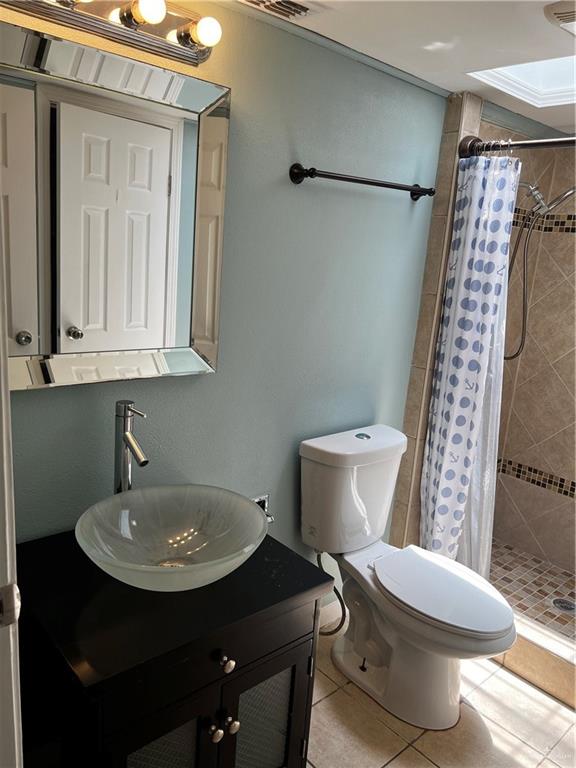 Photo 9 of 2708 Howard Lane #E4