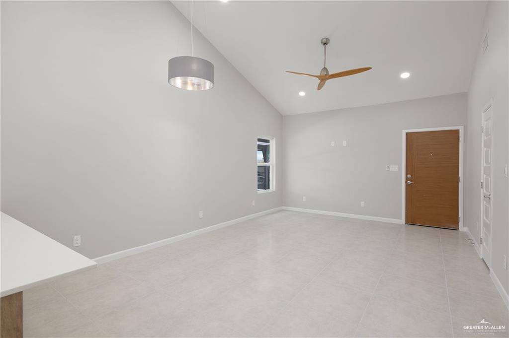 Photo 4 of 2701 Woodpecker Road #4