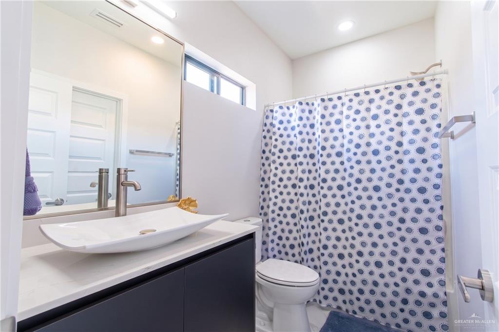 Photo 13 of 4208 Heron Avenue #115