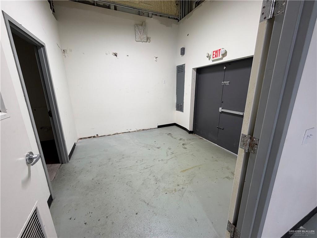 Photo 8 of 5105 10th Street #A