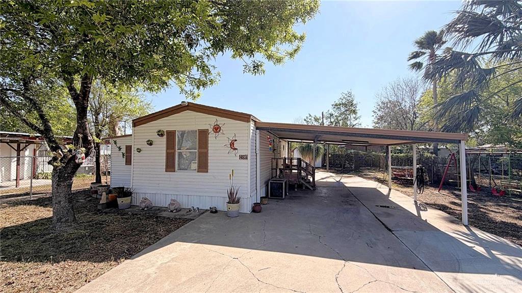 Photo 14 of 834 13th Street