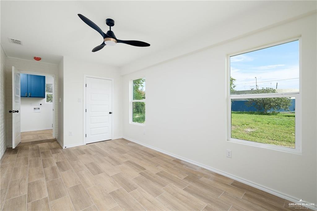 Photo 8 of 522 Stubbs Street