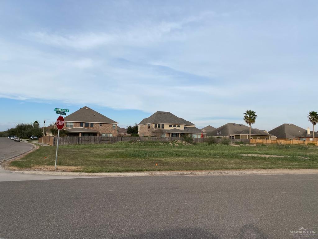 Photo 1 of 2801 Grand Canal Drive, Mission